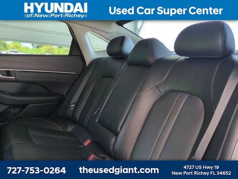 Certified 2021 Hyundai Sonata Limited w/ Cargo Package FWD image 13