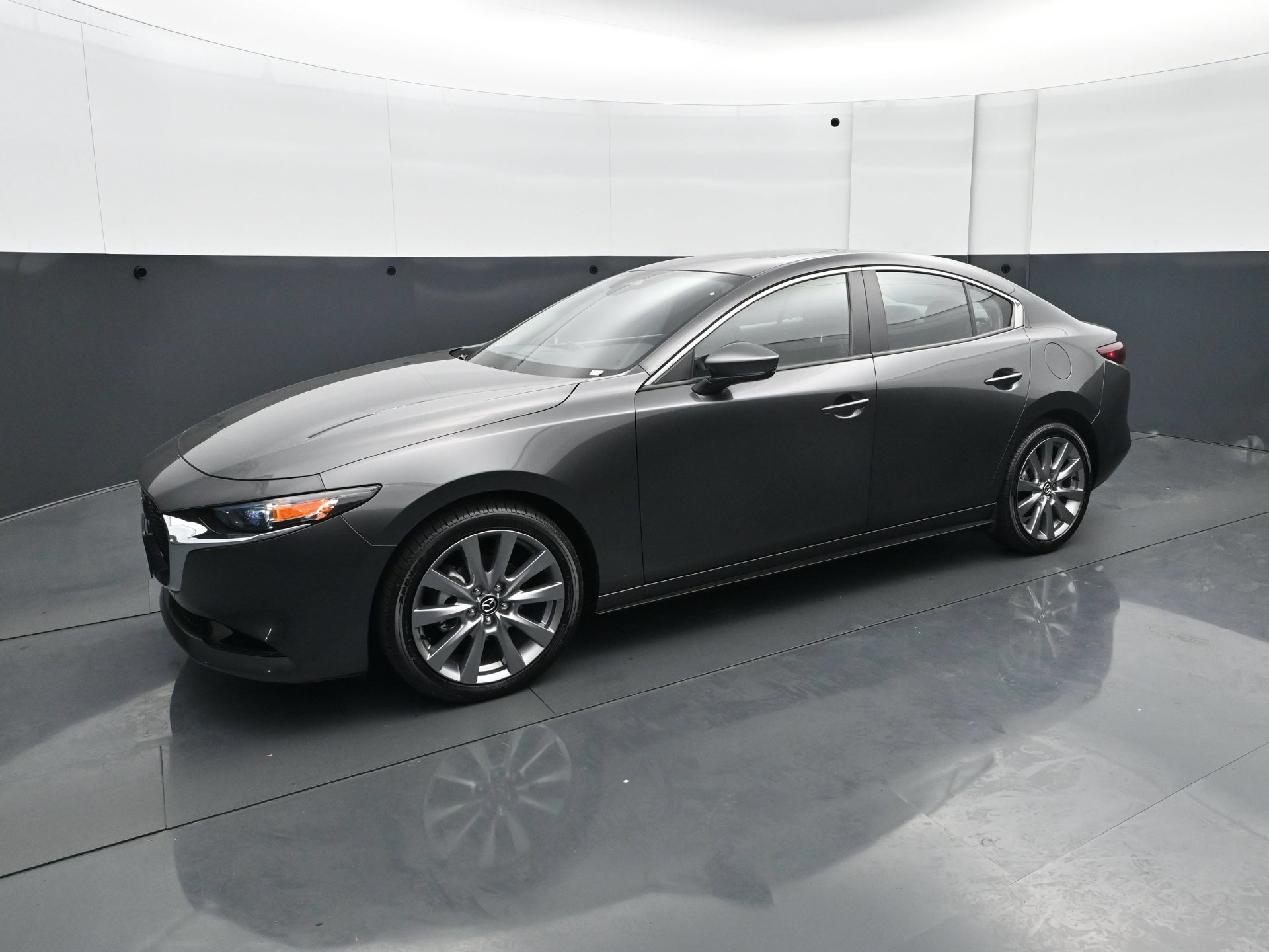 Used 2026 MAZDA MAZDA3 2.5 S Sedan w/ Preferred Pkg FWD image 2