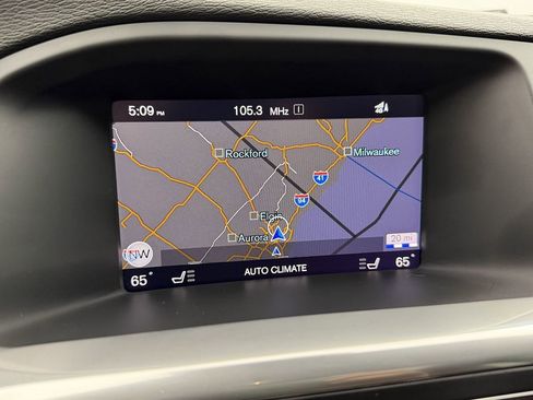 Used 2018 Volvo V60 T6 Polestar image 22