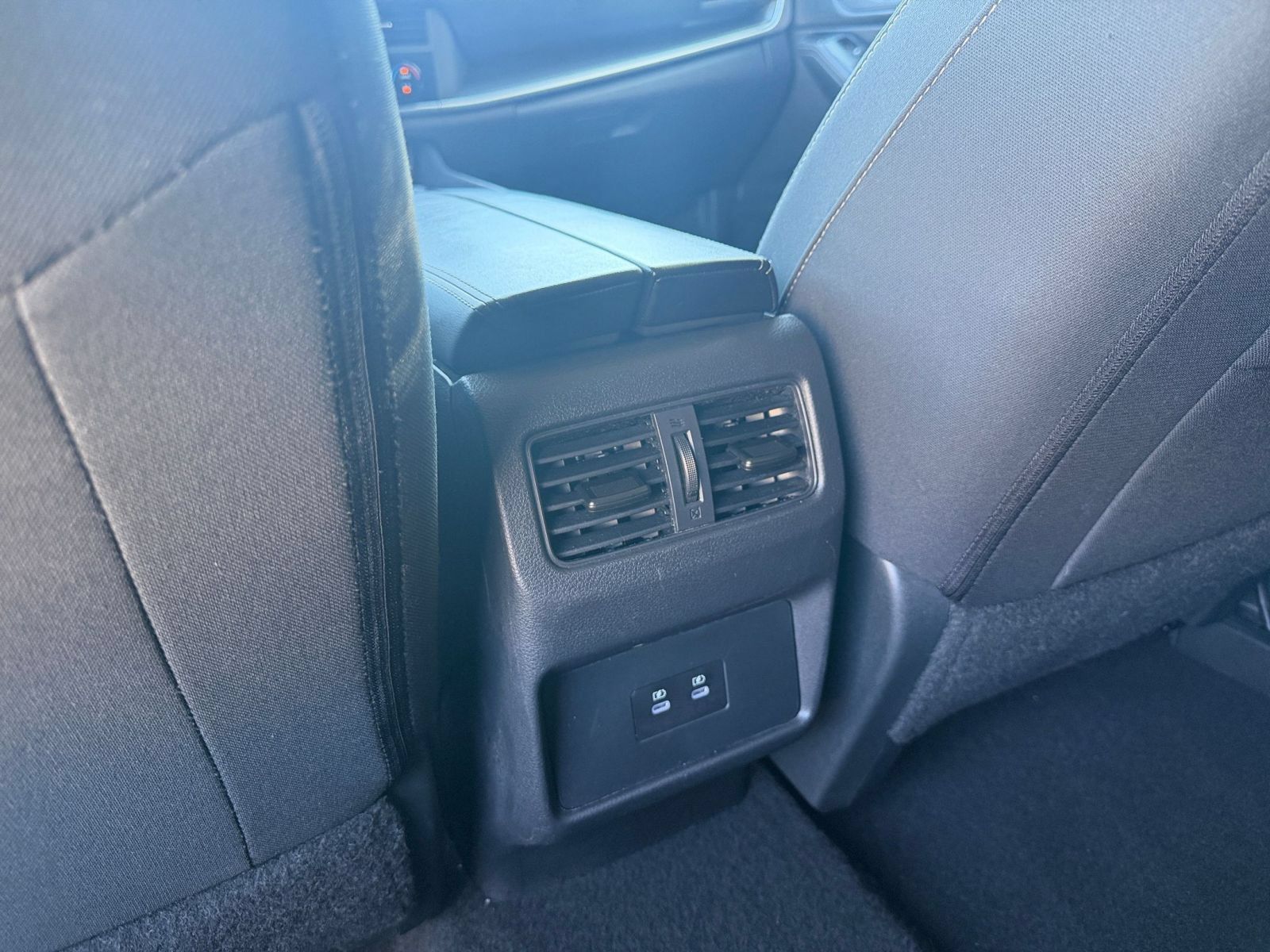 Used 2025 Nissan Rogue SV FWD image 24