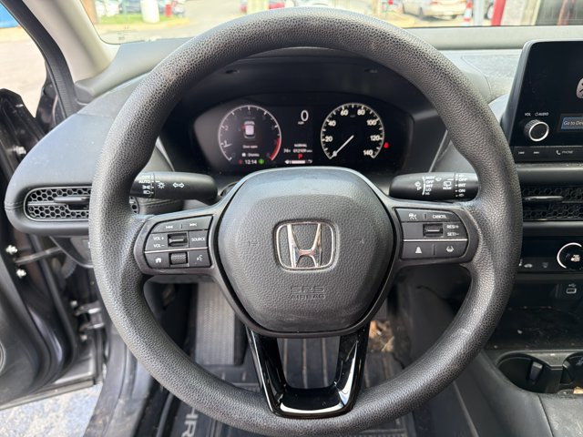 Used 2023 Honda HR-V LX image 13
