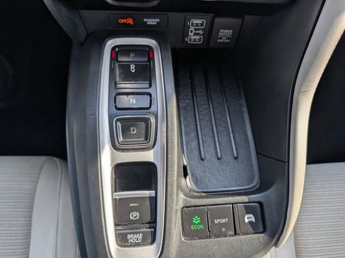 Used 2019 Honda Insight EX image 36