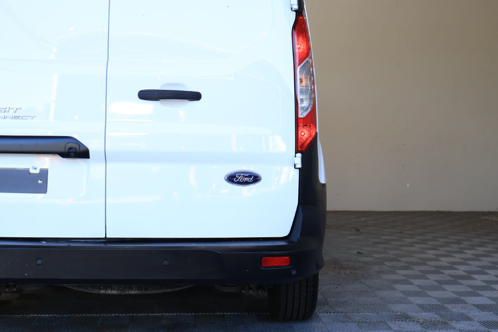 Used 2023 Ford Transit Connect XL FWD image 13