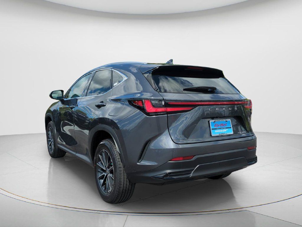 Used 2024 Lexus NX 350 AWD image 7