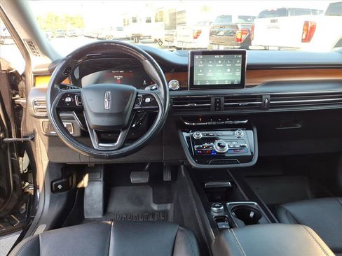 Used 2022 Lincoln Corsair Reserve w/ Elements Package image 14