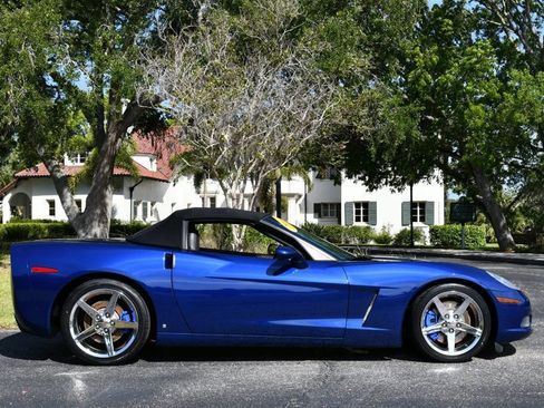 Used 2007 Chevrolet Corvette Convertible w/ Preferred Equipment Group RWD image 37