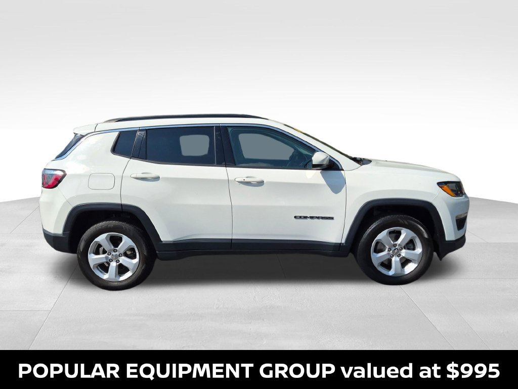 Used 2019 Jeep Compass Latitude w/ Popular Equipment Group AWD/4WD image 5