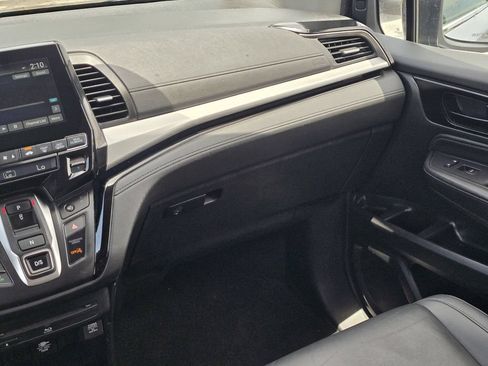 Used 2023 Honda Odyssey Touring image 18