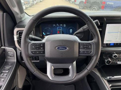 New 2026 Ford F250 Lariat w/ Black Appearance Package AWD/4WD image 42