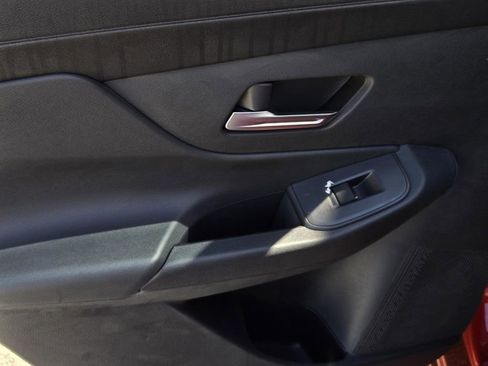 New 2026 Nissan Sentra SV w/ Floor Mat Package FWD image 9