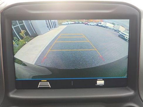 Used 2019 Chevrolet Silverado 1500 RST image 19