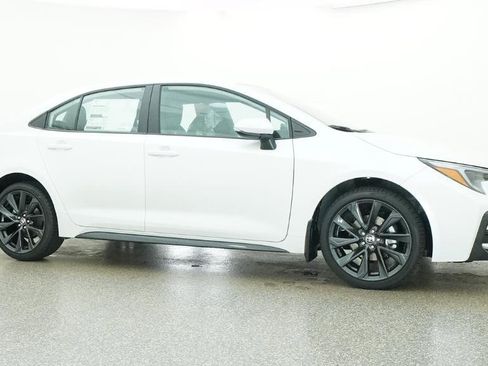 New 2026 Toyota Corolla SE image 6