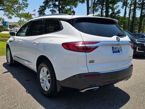 Certified 2019 Buick Enclave Essence AWD/4WD image 3