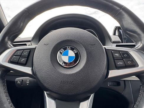 Used 2015 BMW Z4 sDrive28i RWD image 16