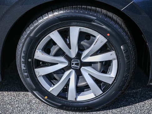 Used 2024 Honda Civic LX image 12