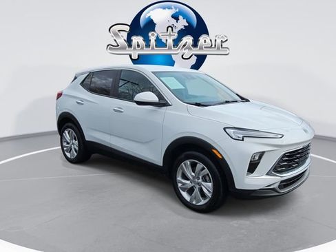 Used 2025 Buick Encore GX Preferred image 2