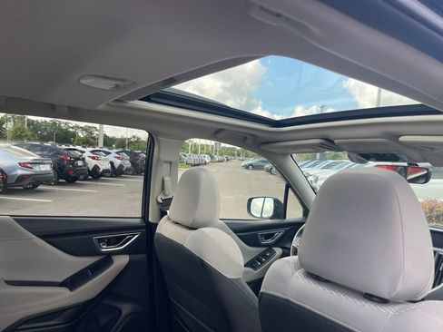 Used 2019 Subaru Forester Premium AWD/4WD image 30