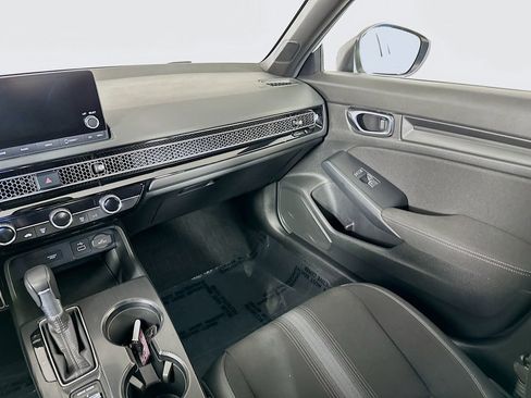 Used 2024 Honda Civic Sport image 29