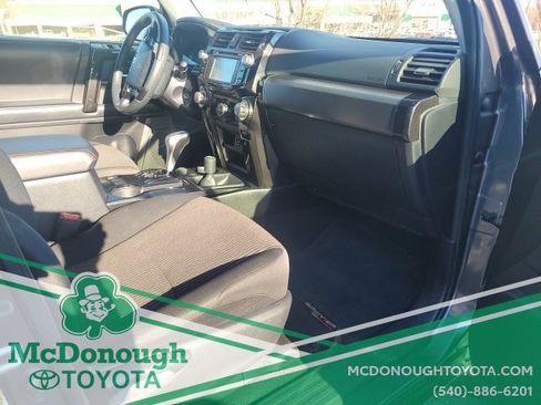 Used 2019 Toyota 4Runner TRD Off-Road image 23