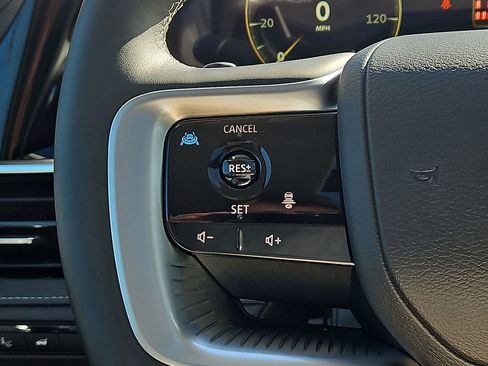 Used 2025 INFINITI QX80 Luxe image 20