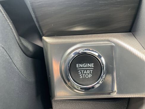 Used 2024 Ford F150 Lariat image 28