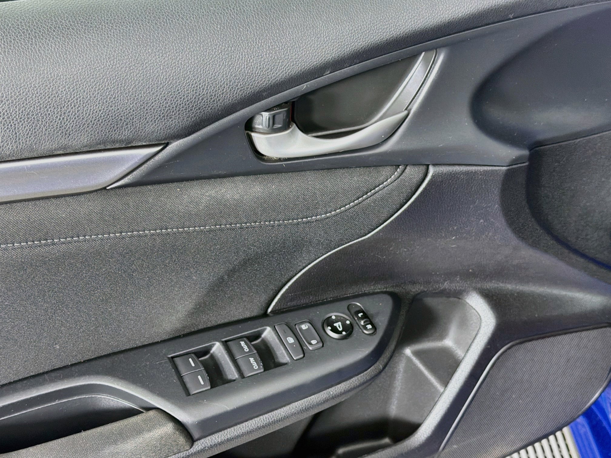 Used 2018 Honda Civic EX image 15