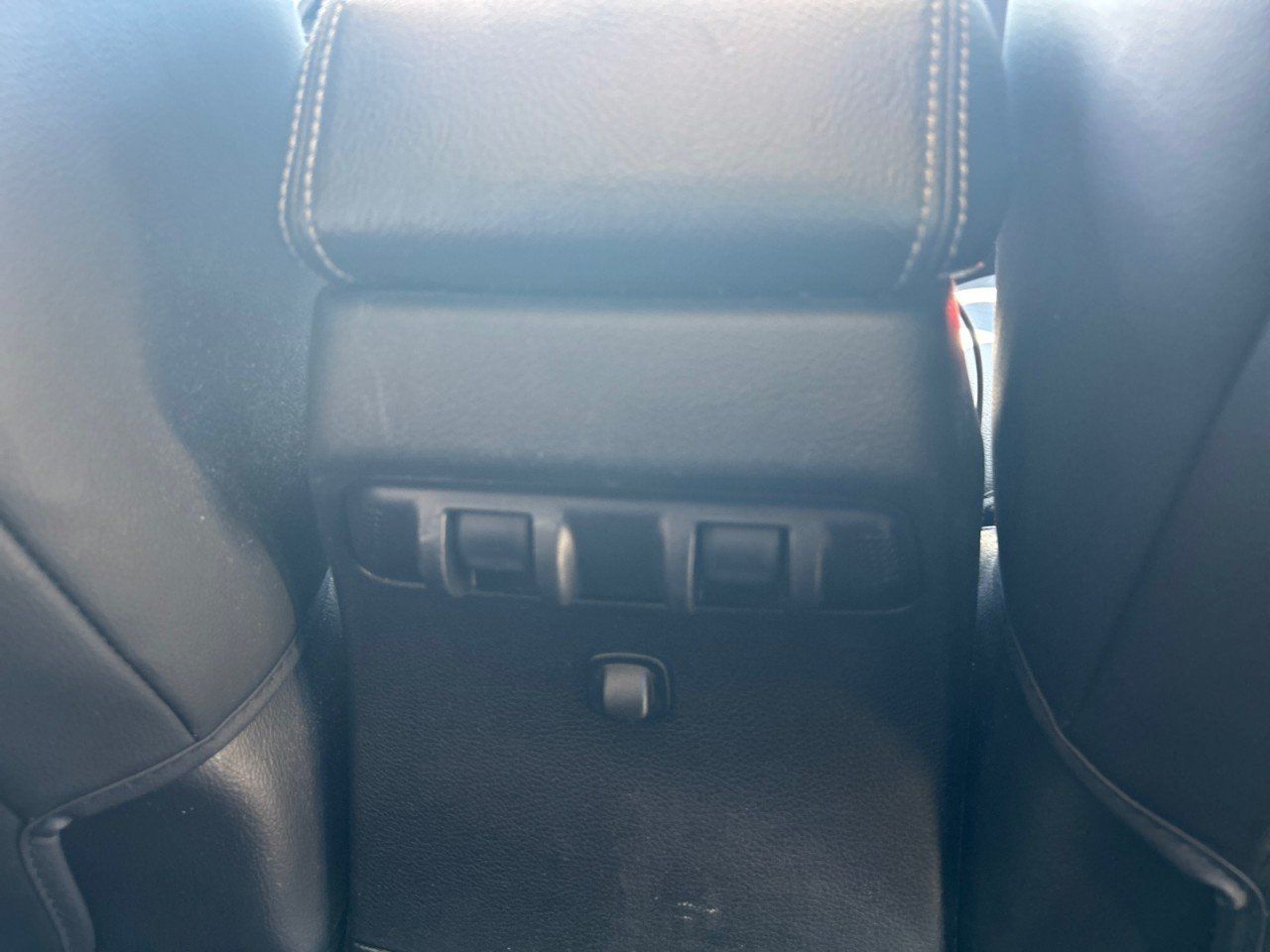 Used 2016 Jeep Wrangler Unlimited Rubicon AWD/4WD image 21