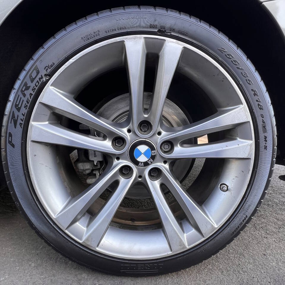 Used 2016 BMW 328i Sedan RWD image 11