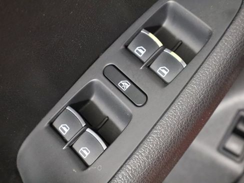 Used 2017 Volkswagen Jetta GLI FWD image 20