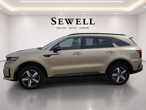Used 2021 Kia Sorento EX AWD/4WD image 2