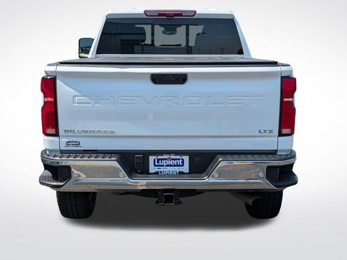 Used 2025 Chevrolet Silverado 2500 LTZ w/ LTZ Convenience Package AWD/4WD image 5