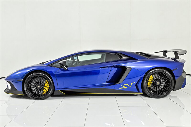 Used 2017 Lamborghini Aventador LP 750-4 Superveloce AWD/4WD image 12