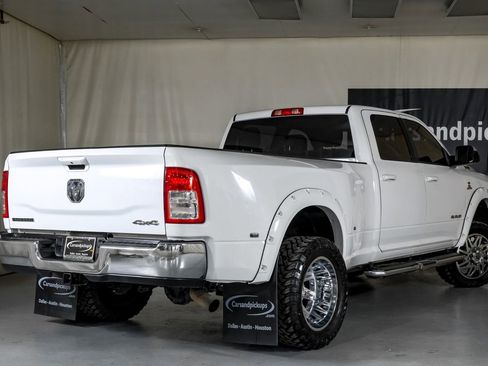 Used 2022 RAM 3500 Big Horn image 8