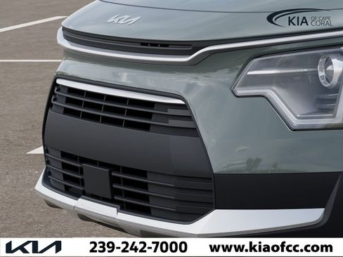 New 2026 Kia Niro EX FWD image 12
