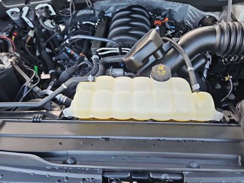 Used 2022 Ford F150 XLT w/ Trailer Tow Package image 22