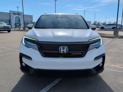 Used 2021 Honda Pilot Black Edition image 3