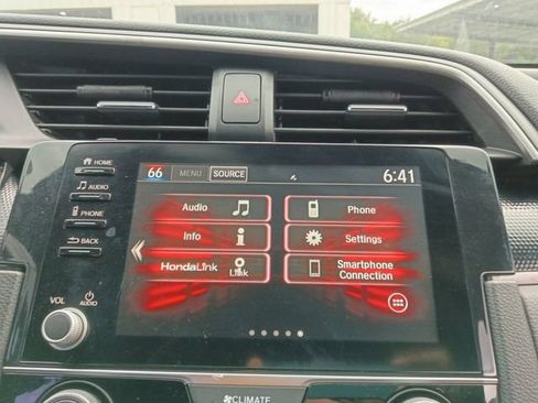 Used 2020 Honda Civic Sport image 8