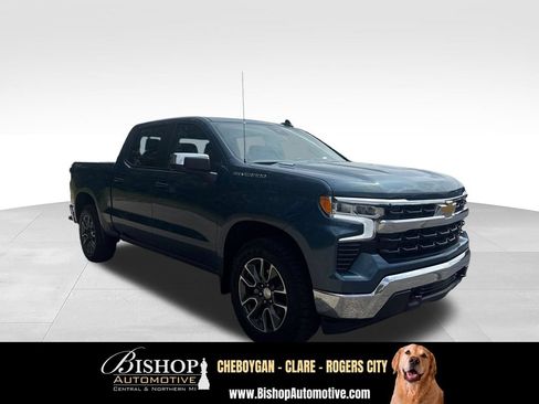 Used 2024 Chevrolet Silverado 1500 LT AWD/4WD image 13