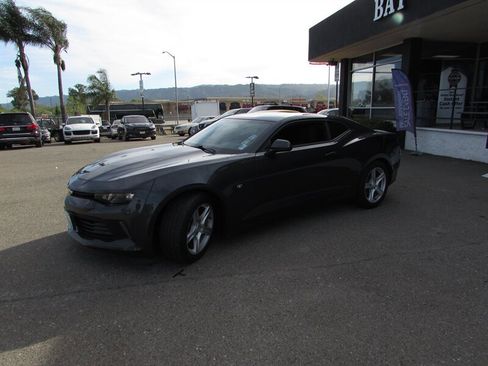 Used 2018 Chevrolet Camaro LT image 2
