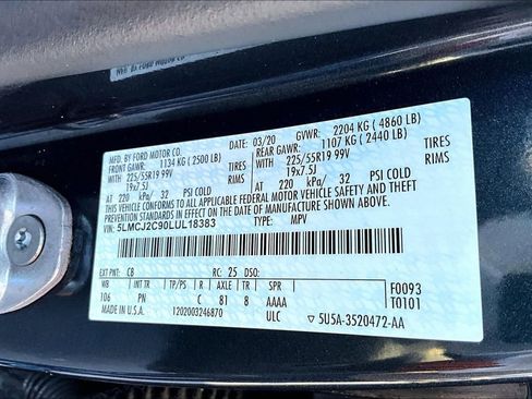 Used 2020 Lincoln Corsair Reserve w/ Elements Package FWD image 3