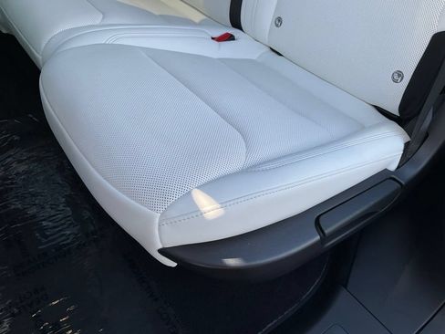 Used 2023 Tesla Model X AWD/4WD image 29