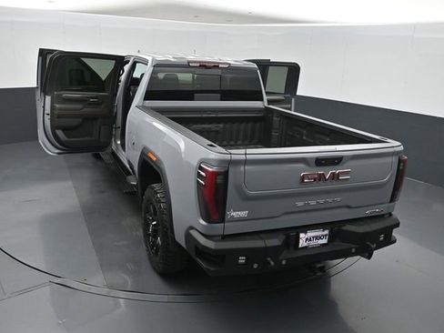 Used 2024 GMC Sierra 2500 AT4 w/ AT4 Premium Plus Package AWD/4WD image 51
