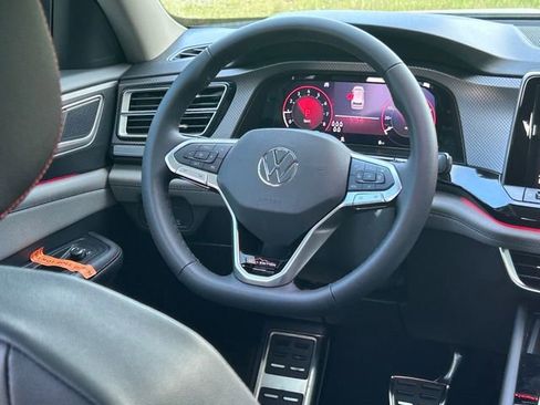 New 2026 Volkswagen Atlas Peak Edition AWD/4WD image 14