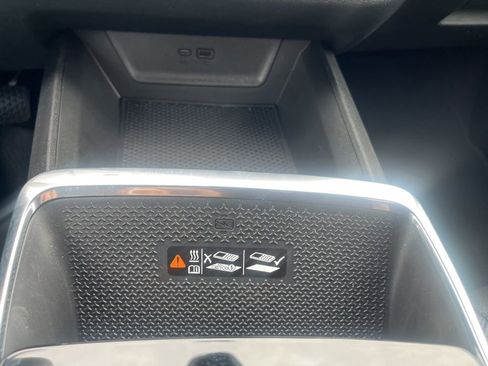 New 2026 Chevrolet Equinox LT w/ Convenience Package II image 16