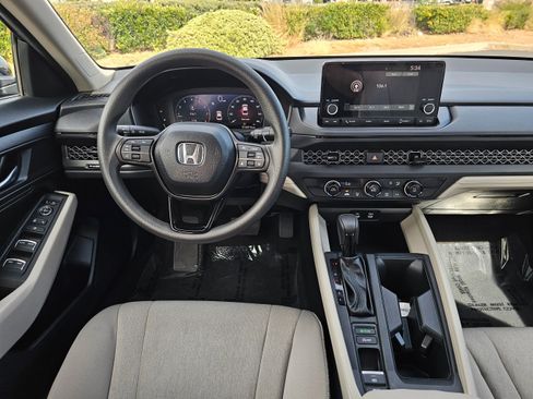 Used 2025 Honda Accord LX image 21