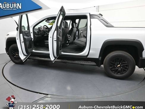 New 2026 Chevrolet Silverado EV LT image 35