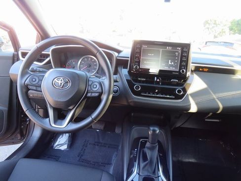 Used 2021 Toyota Corolla SE image 20