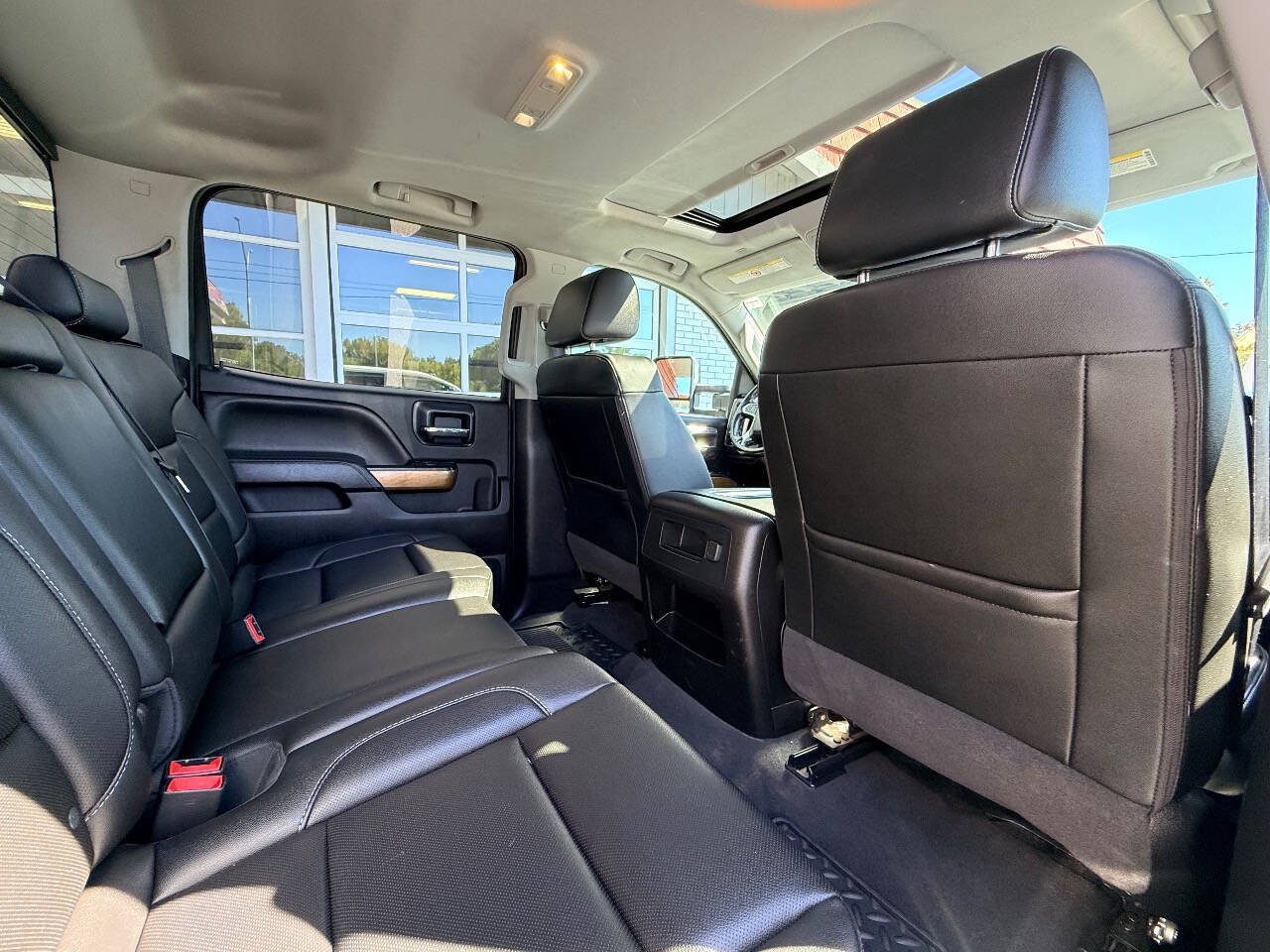 Used 2019 Chevrolet Silverado 3500 LTZ w/ LTZ Plus Package AWD/4WD image 37