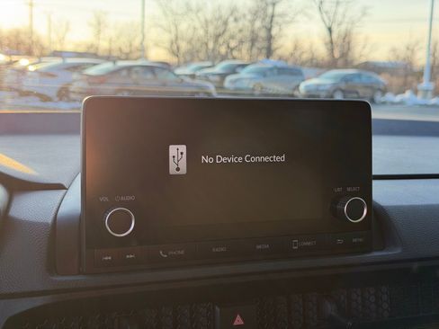 Used 2023 Honda CR-V LX image 19