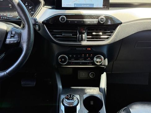 Used 2020 Ford Escape SEL FWD image 15